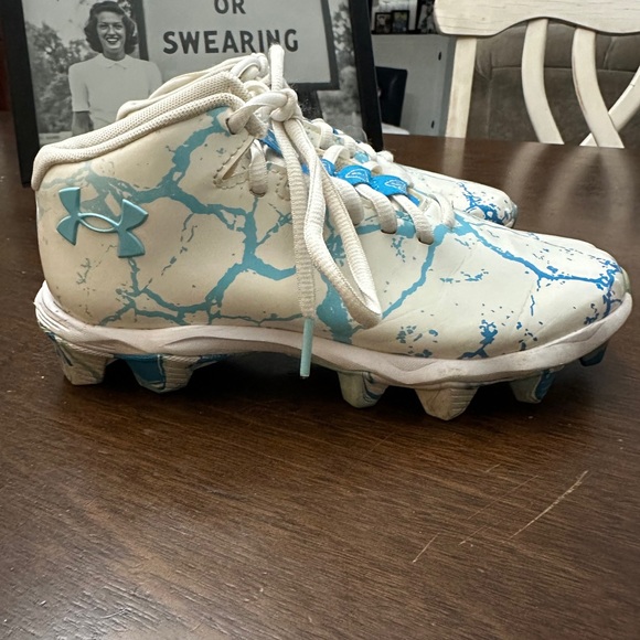 Under Armour Spotlight Franchise 4 RM JR AA Football Cleats 3027319 100 Kids 3Y - Picture 2 of 6